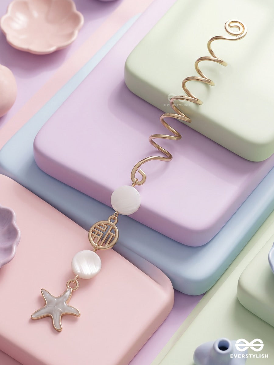 Turtle Whirl – Trendy Braidlet With Sea-Inspired Pearl And Star Charm Details