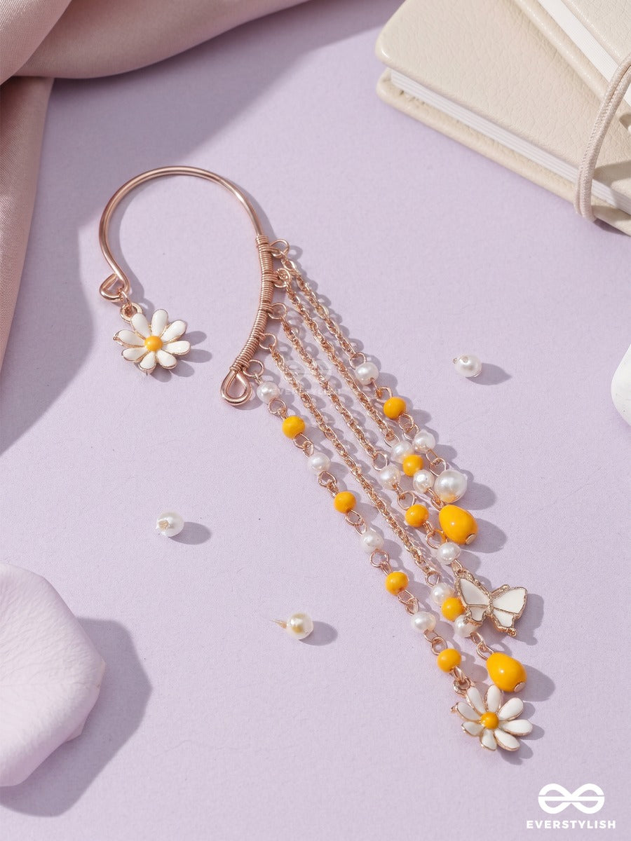 Buttercup Trail – Korean Style Dangling Daisy & Pearl Chain Earcuff