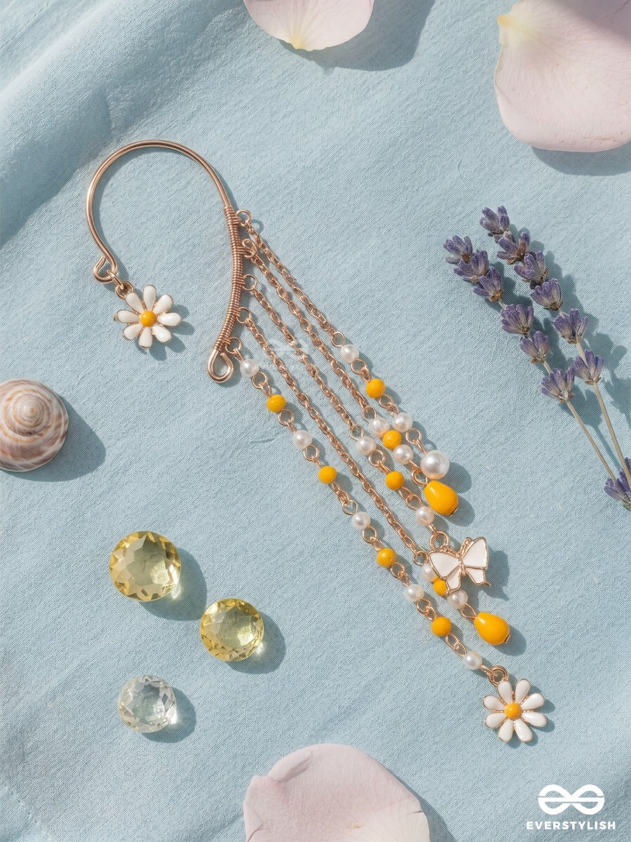 Buttercup Trail – Korean Style Dangling Daisy & Pearl Chain Earcuff