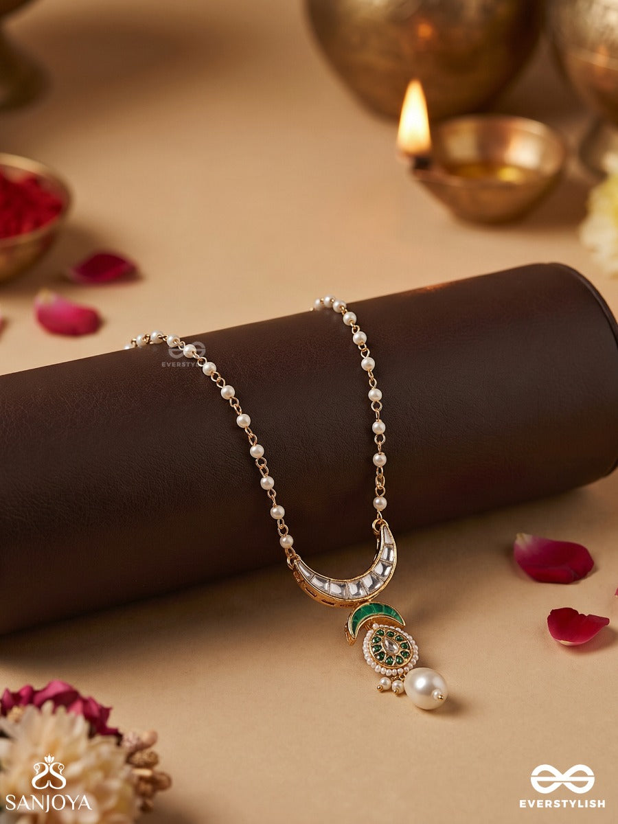 Mandaarini – Gentle Bloom – Delicate Long Necklace With A Floral Green Center Motif, Gold-Tone Detailing And A Single Pearl Drop Accent