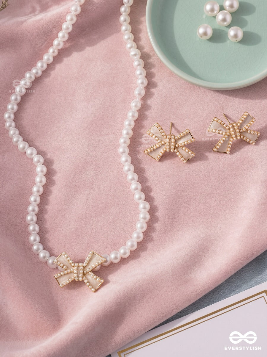 Bow Belle – Pearl Accent Necklace & Earrings Set