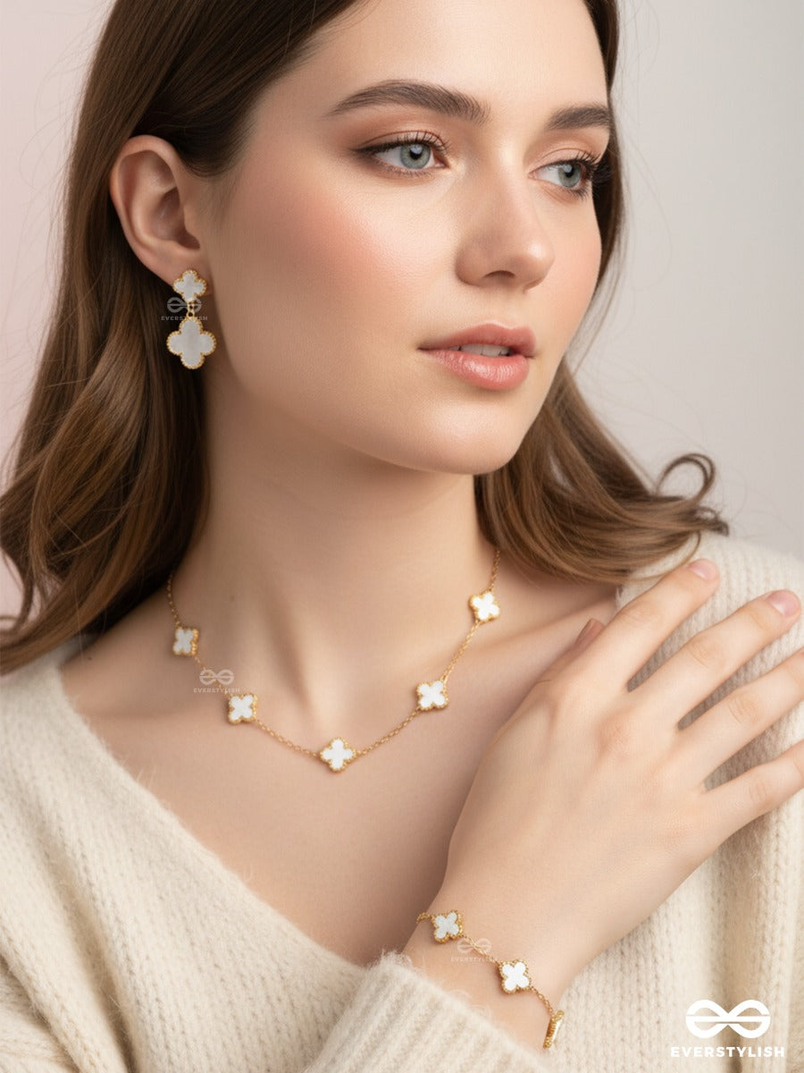 The Missie Life - Ivory Bloom – Stainless Steel 18K Gold Plated Clover Jewellery Set