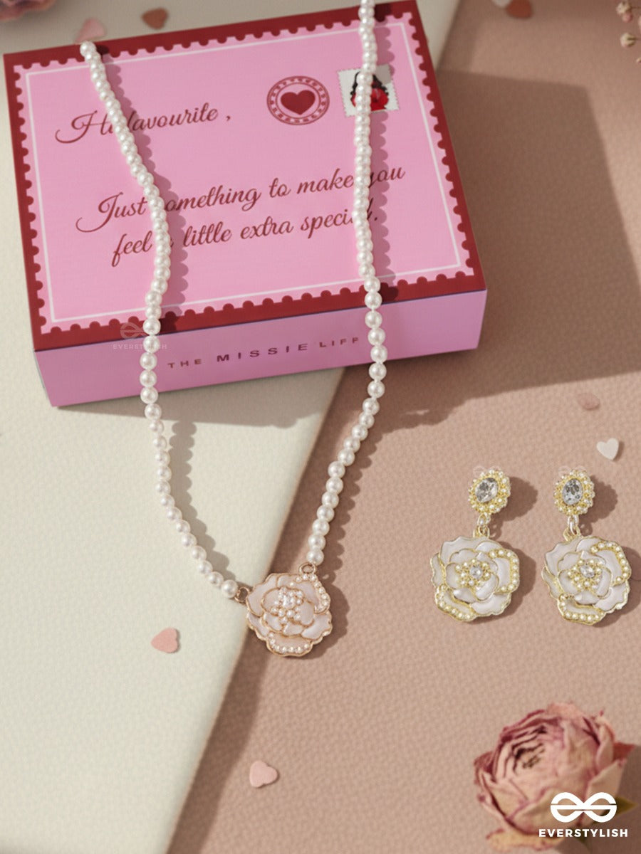 The Missie Life - Pearl Garden – Ivory Floral Earrings & Necklace Jewellery Set