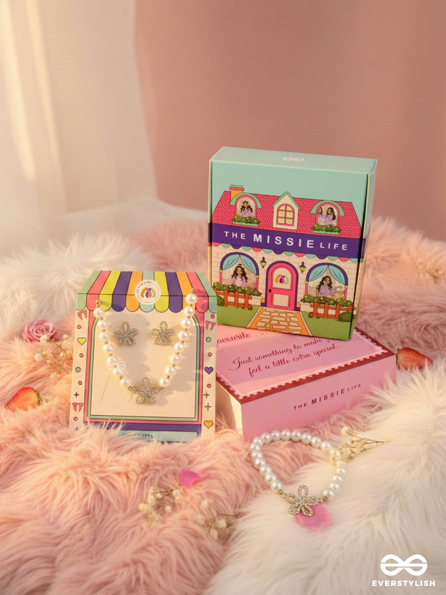 The Missie Life - Blossom Pearl – Floral Earrings, Bracelet And Necklace Jewellery Set