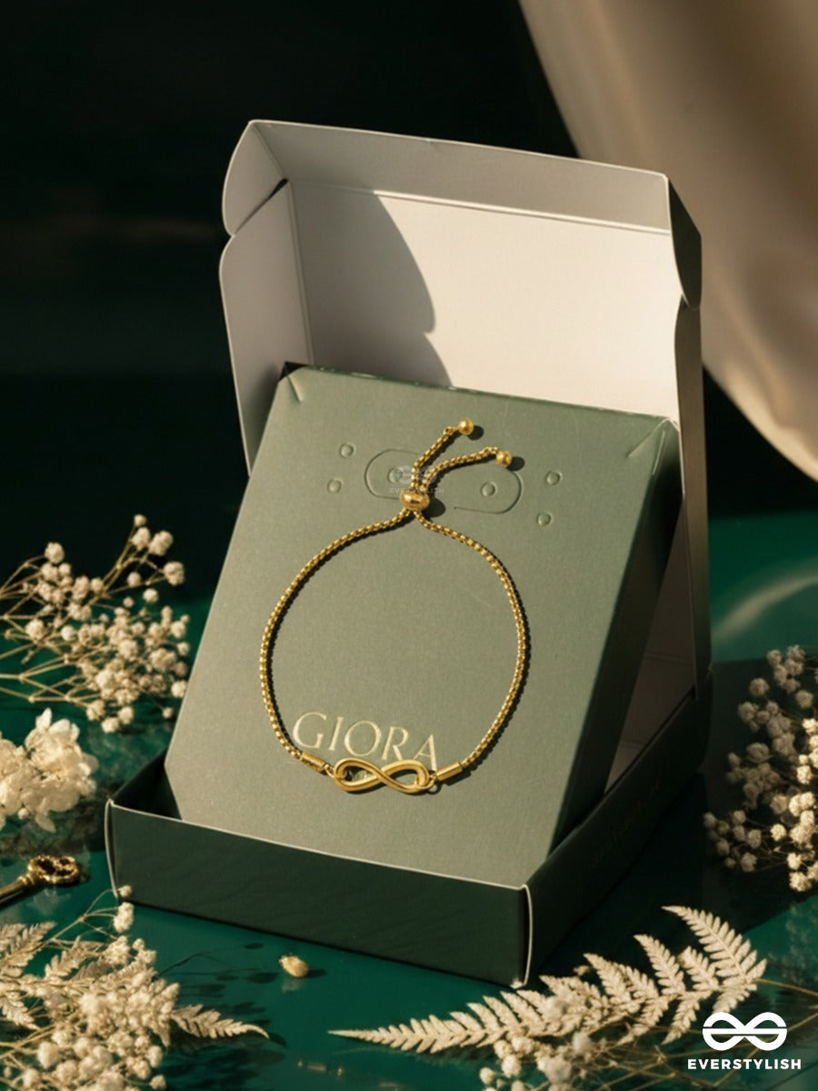 Giora Italia - Evermore Loop –  Stainless Steel 18K Gold Plated Anti-Tarnish Infinity Bracelet