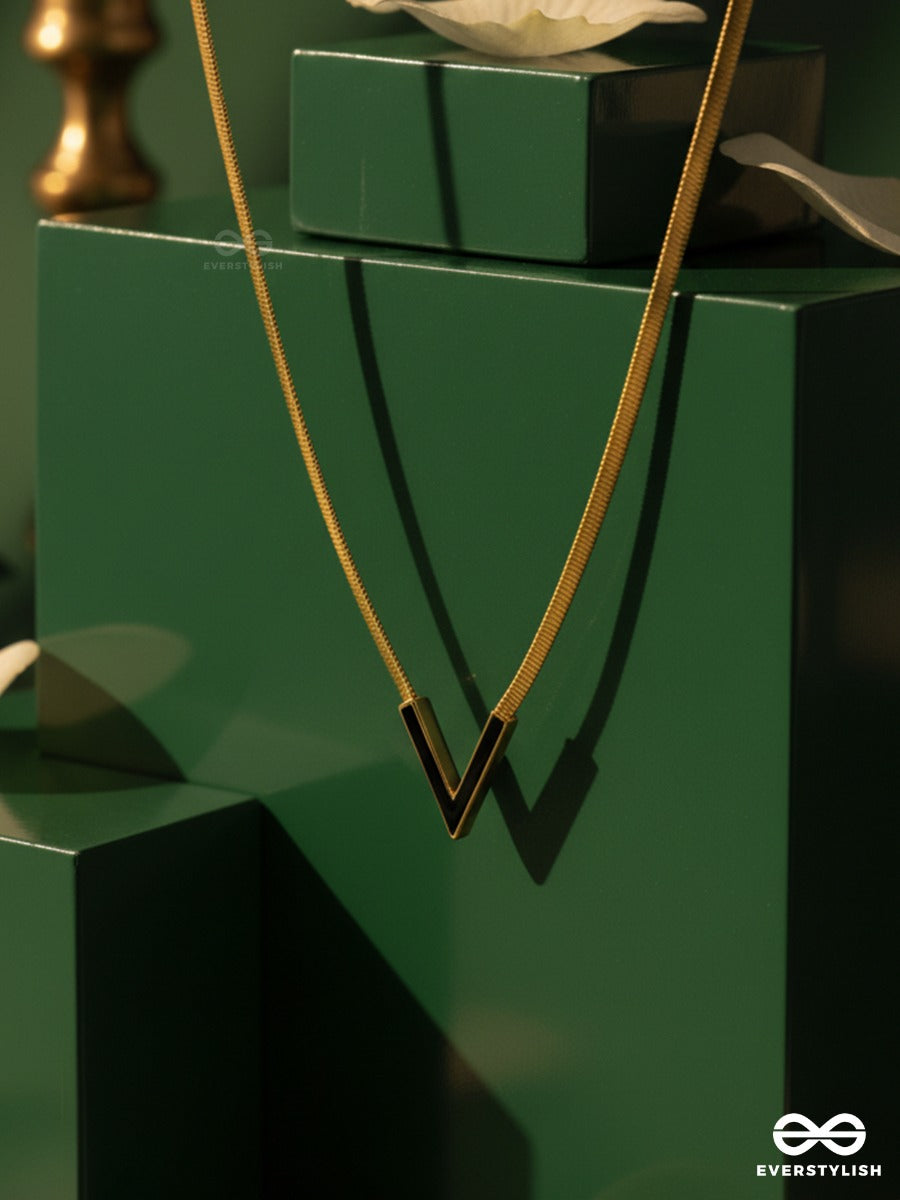 Giora Italia - Vertica Luxe –  Stainless Steel 18K Gold Plated Anti-Tarnish V Pendant Necklace