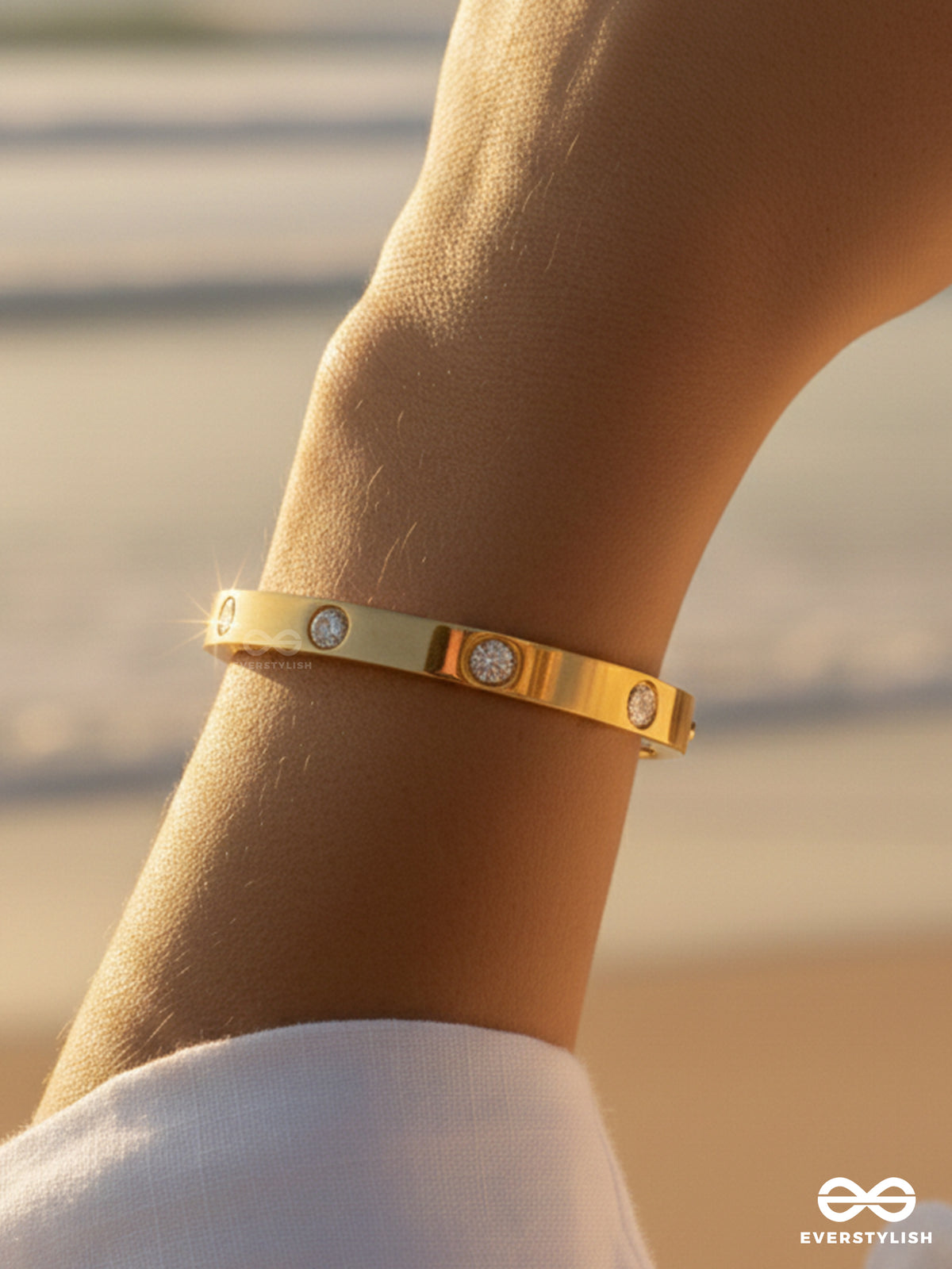 Giora Italia - Studded Aura –  Stainless Steel 18K Gold Plated Anti-Tarnish Stone Bracelet