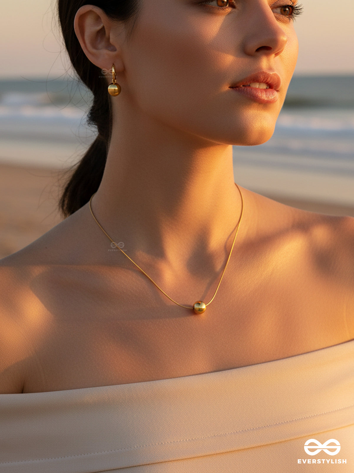 Giora Italia - The Lumi Orb –  Stainless Steel 18K Gold Plated Anti-Tarnish Earrings And Necklace Jewellery Set