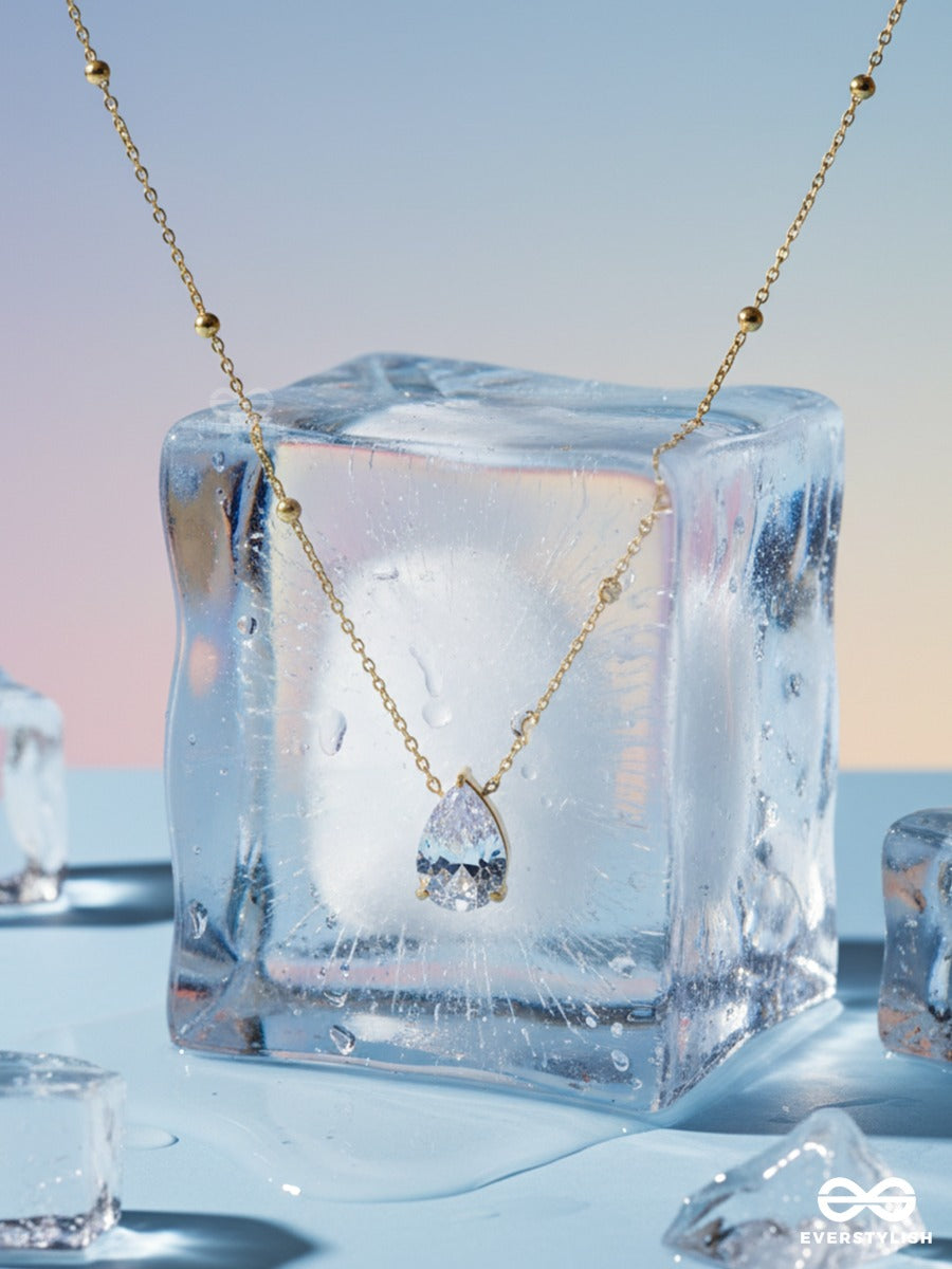 Giora Italia - Pearlét Fall – Stainless Steel 18K Gold Plated Anti-Tarnish Pear Cut Cubic Zirconia Stone Necklace