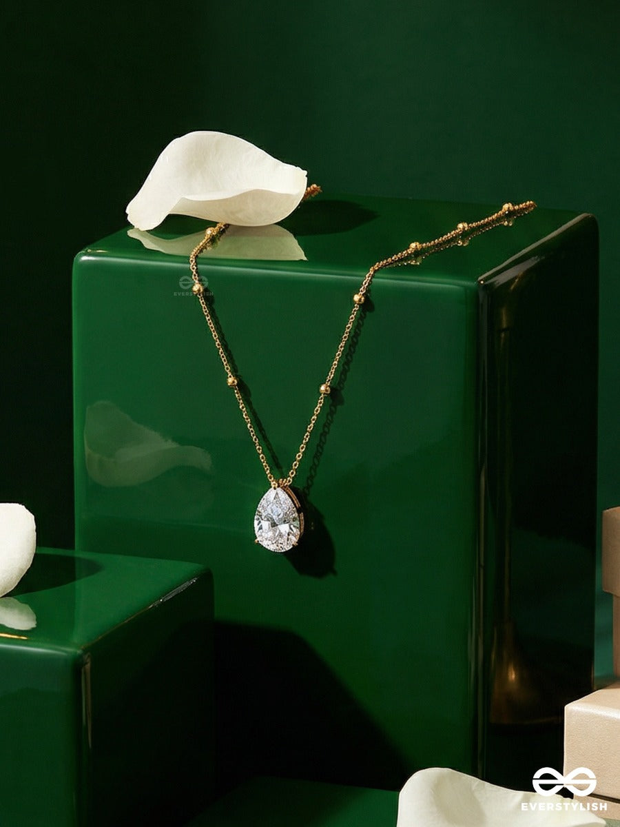 Giora Italia - Pearlét Fall – Stainless Steel 18K Gold Plated Anti-Tarnish Pear Cut Cubic Zirconia Stone Necklace