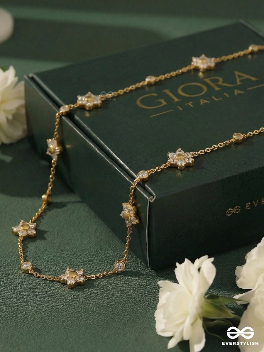Giora Italia - Daisy Shimmer – Stainless Steel 18K Gold Plated Anti-Tarnish Flower Chain Necklace