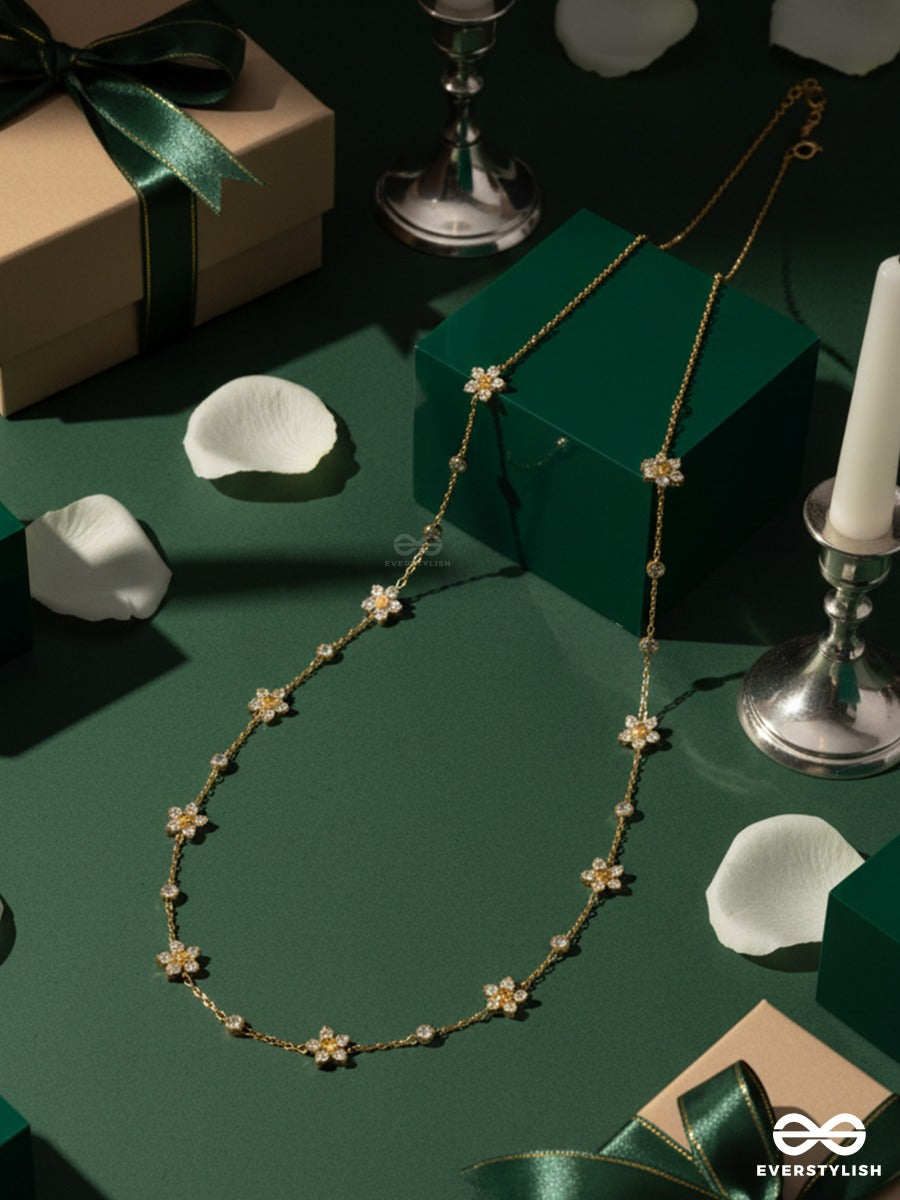 Giora Italia - Daisy Shimmer – Stainless Steel 18K Gold Plated Anti-Tarnish Flower Chain Necklace