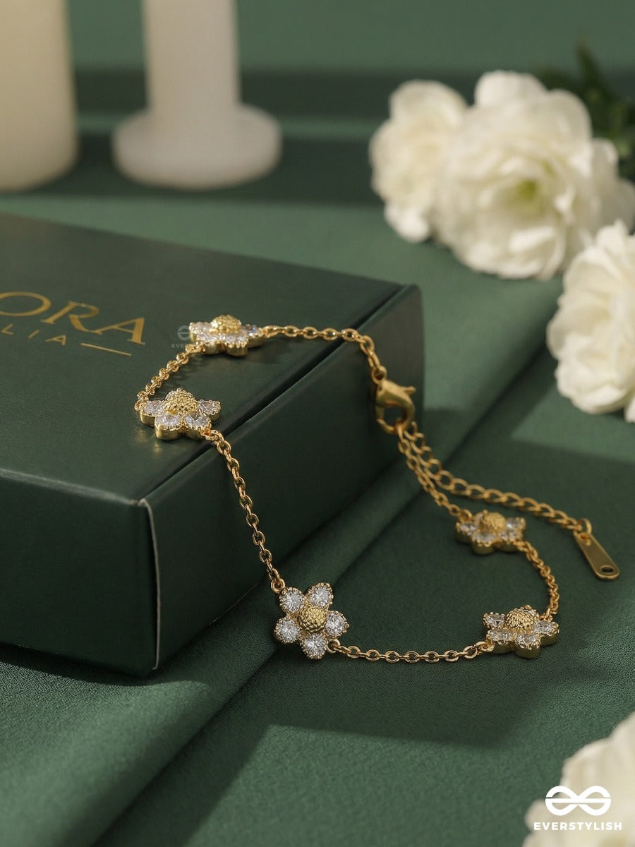 Giora Italia - Dewy Flora – Stainless Steel 18K Gold Plated Anti-Tarnish Flower Bracelet
