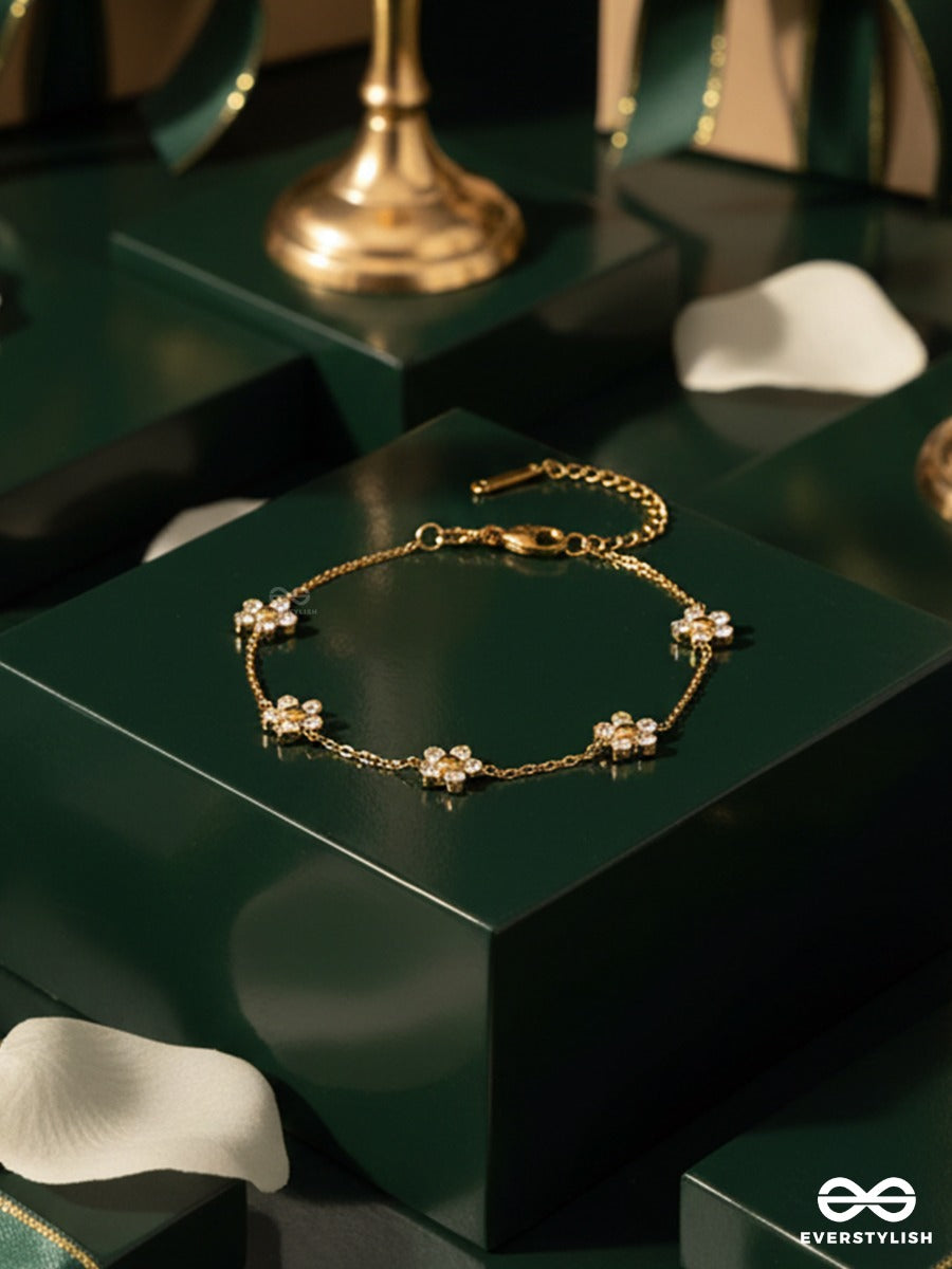 Giora Italia - Dewy Flora – Stainless Steel 18K Gold Plated Anti-Tarnish Flower Bracelet