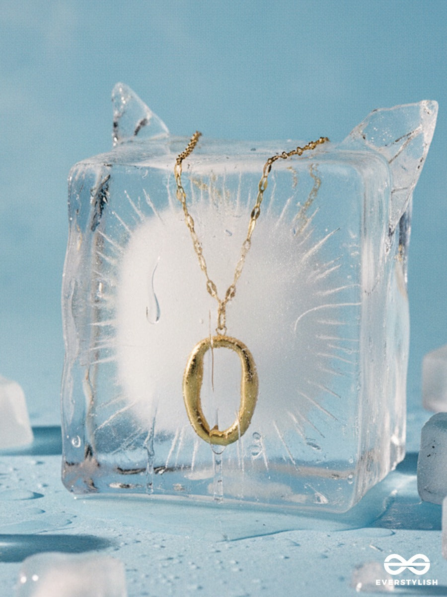 Giora Italia - Ovale Signet – Stainless Steel 18K Gold Plated Anti-Tarnish Open Pendant Necklace