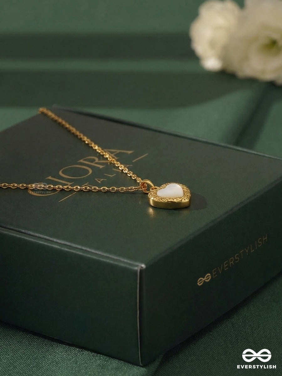 Giora Italia - Heart Emblem – Stainless Steel 18K Gold Plated Anti-Tarnish Heart Pendant Necklace