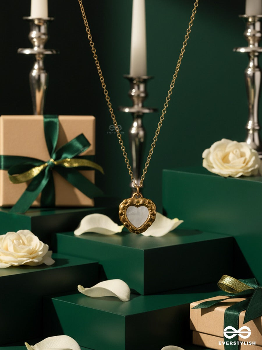 Giora Italia - Heart Emblem – Stainless Steel 18K Gold Plated Anti-Tarnish Heart Pendant Necklace