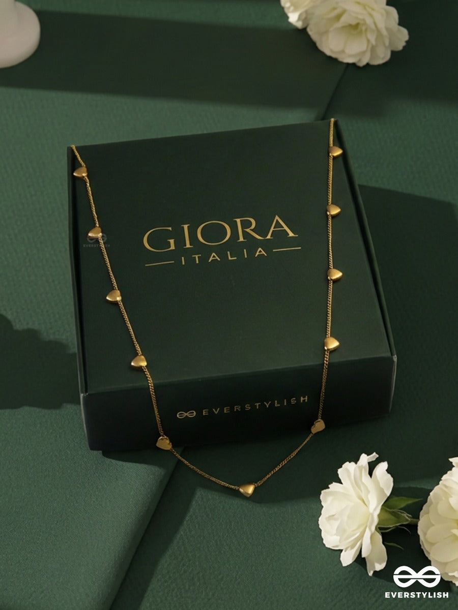 Giora Italia - Heart Parade – Stainless Steel 18K Gold Plated Anti-Tarnish Heart Charm Necklace