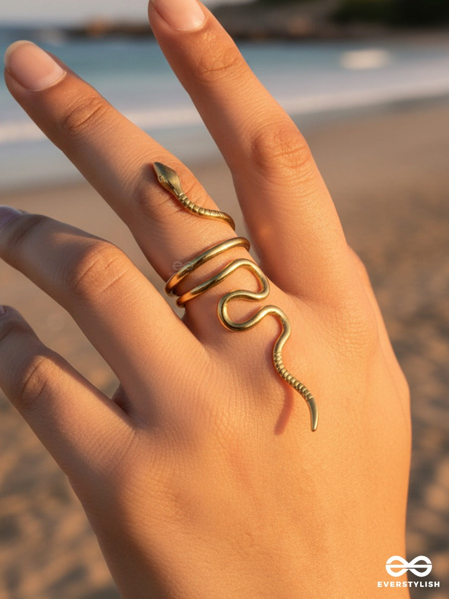 Giora Italia - Serpentine Love – Stainless Steel 18K Gold Plated Anti-Tarnish Snake Ring