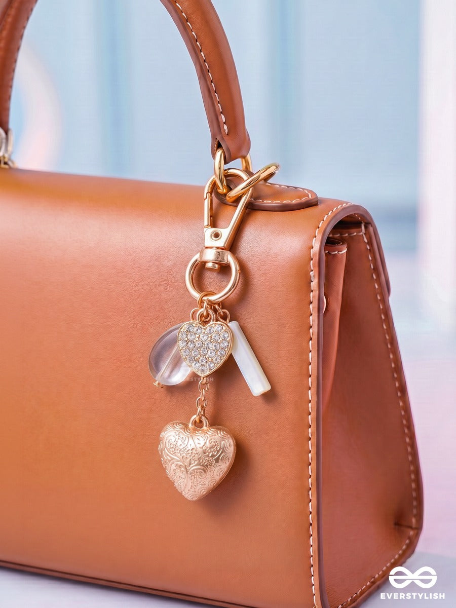 Heartwrapped – Cute Bag Charm With Heart Details