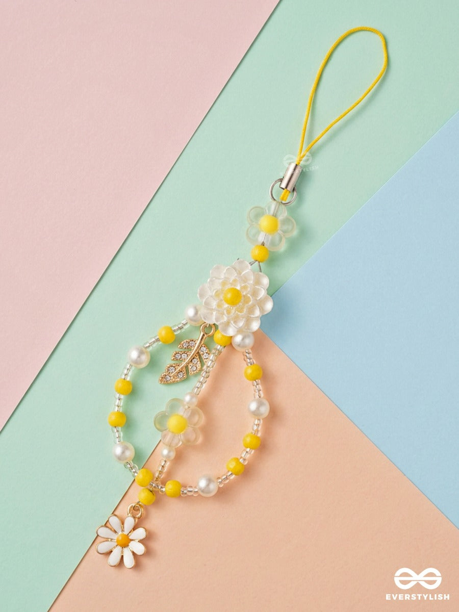 Sunshine Loop – Daisy Phone Charm With Pearl Details
