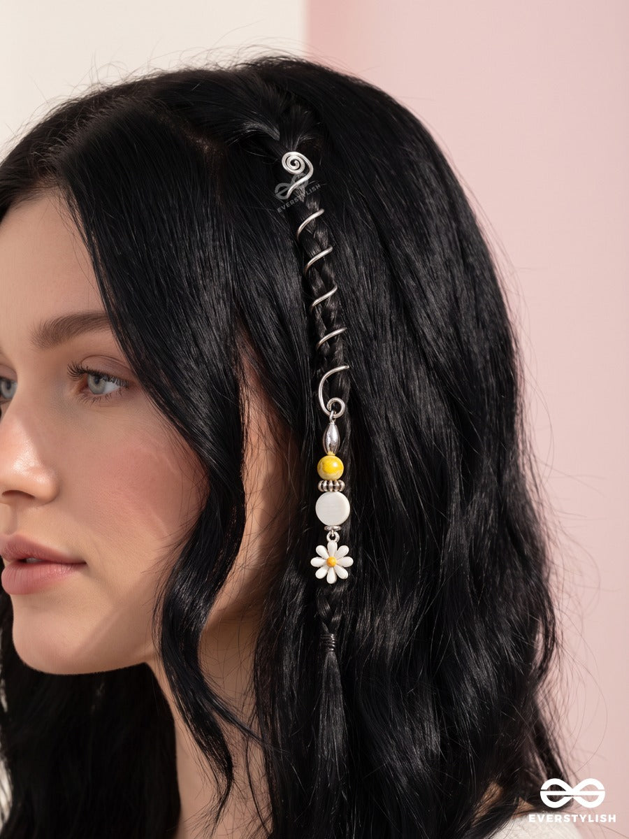 Sunny Petal – Silver Spiral Braidlet With Yellow Beads And Daisy Charm