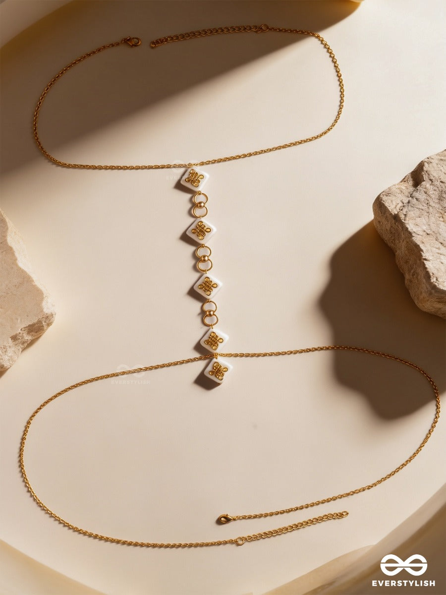 Lily Garland – Golden Body Chain With Floral Motifs And Pearl Accents