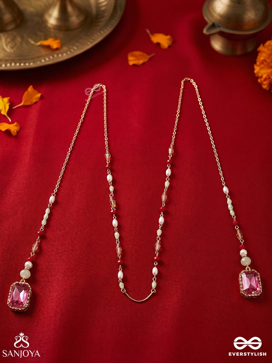 Gulabrekhi – Rose-Toned Trace – Elegant Face Let With Slender Gold-Tone Chains, Magenta Side Stones, Pearl Accents And Delicate Red Bead Details