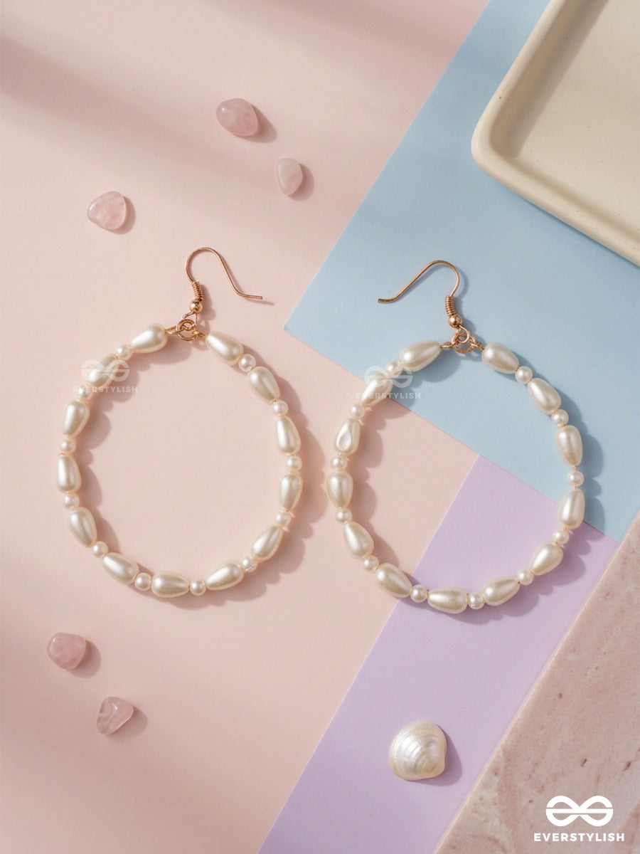 Pearl Eclipse – Elegant Pearl Beaded Hoop Earrings
