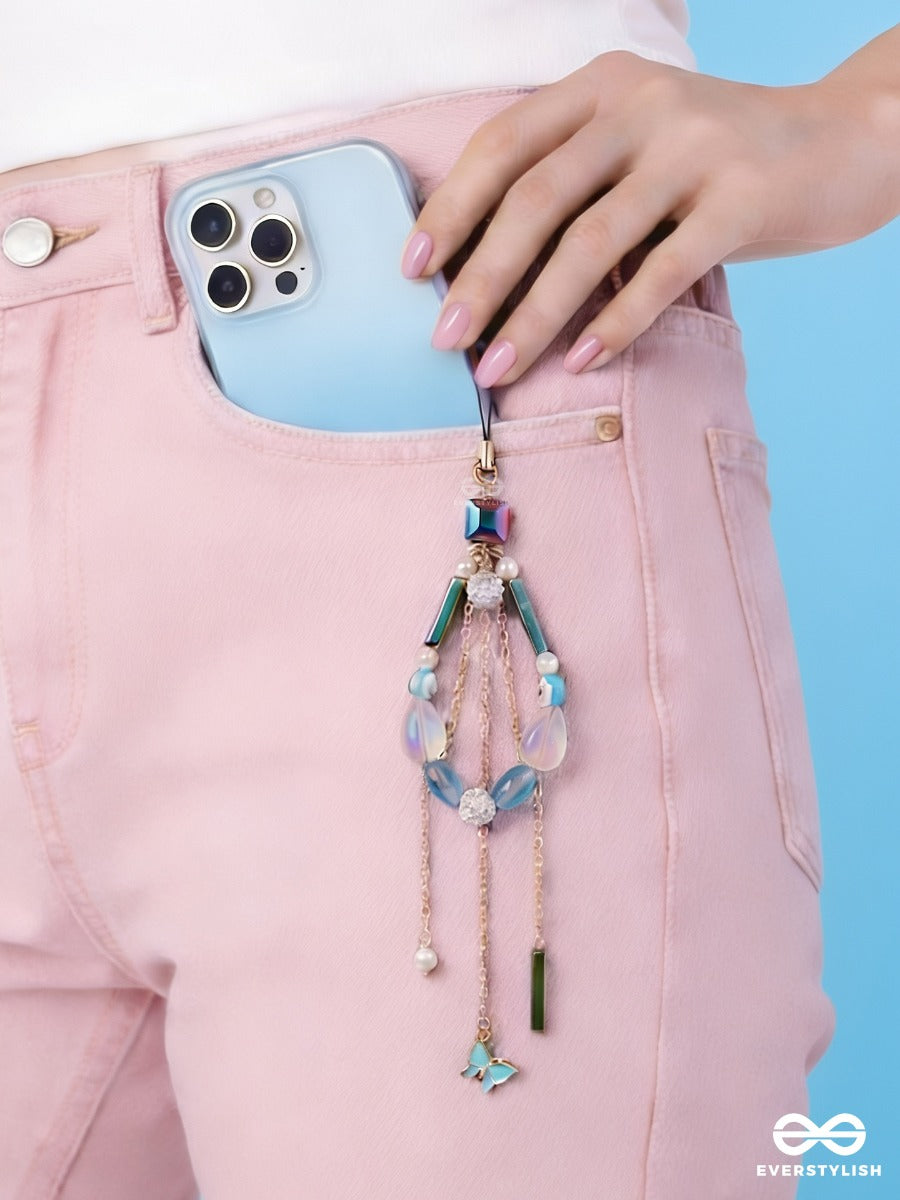 Sea Glass – Phone Charm With Shell And Turquoise Accents