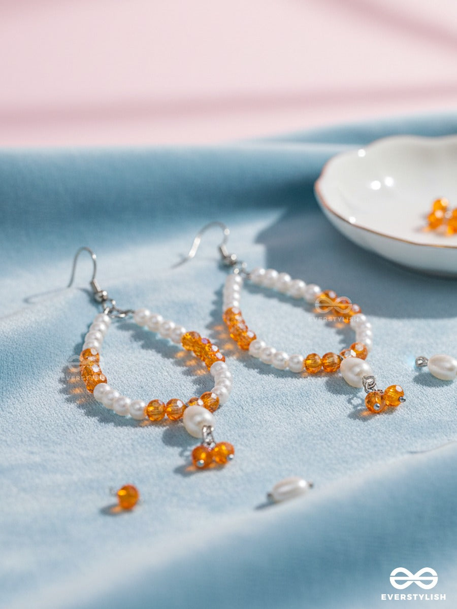 Sunshower – Pearl Teardrop Earrings With Honey Crystal Accents