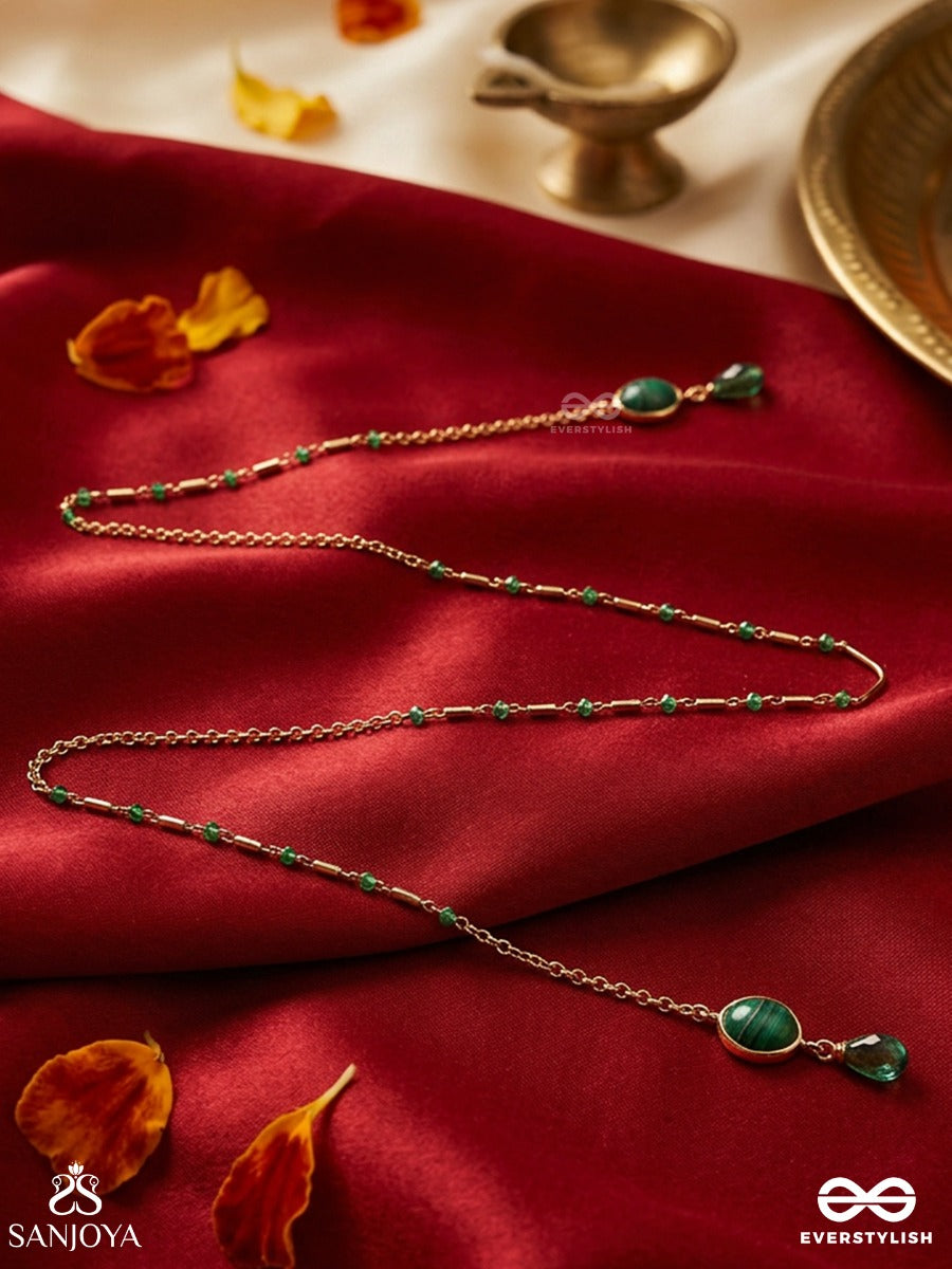 Vanarekhi – Forest Trace – Ornate Face Let With Slender Gold-Tone Chains, Green Stone End Motifs And Delicate Bead Accents
