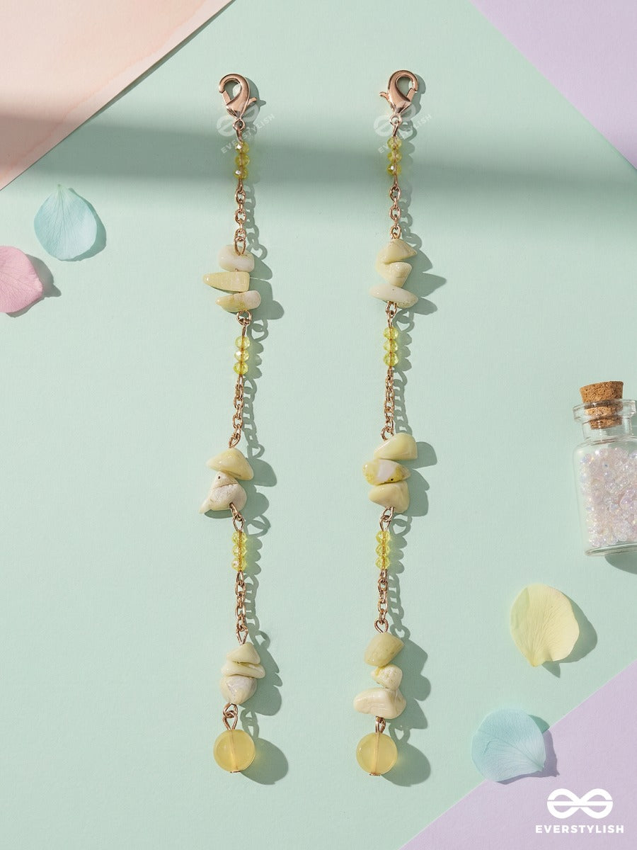 Sunkissed Shells – Hair Clip Set Of 2 With Natural Shell Chips And Gold Chains