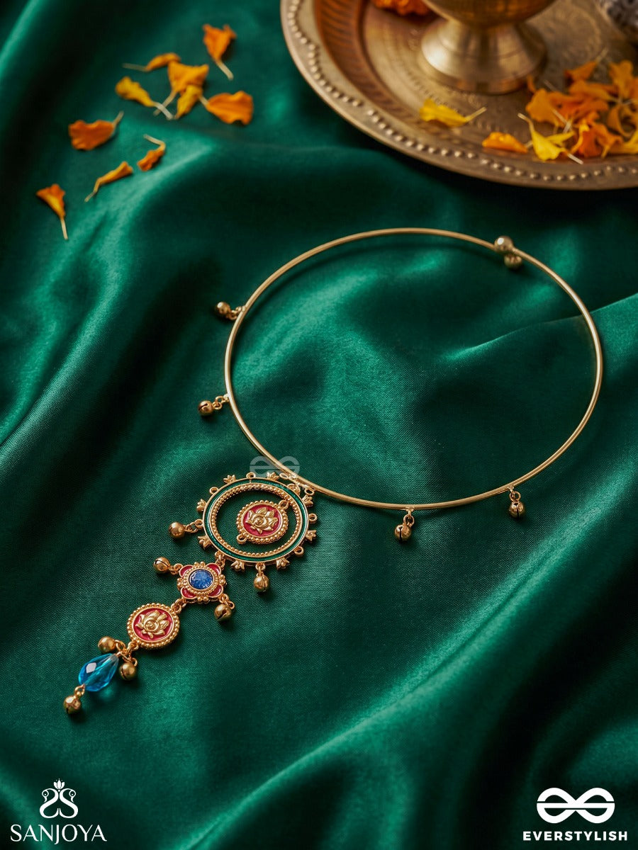 Taraprabha – Starlight Radiance – Heritage Hasli Necklace With Hand-Painted Floral Medallion, Meenakari Details And Turquoise Accents