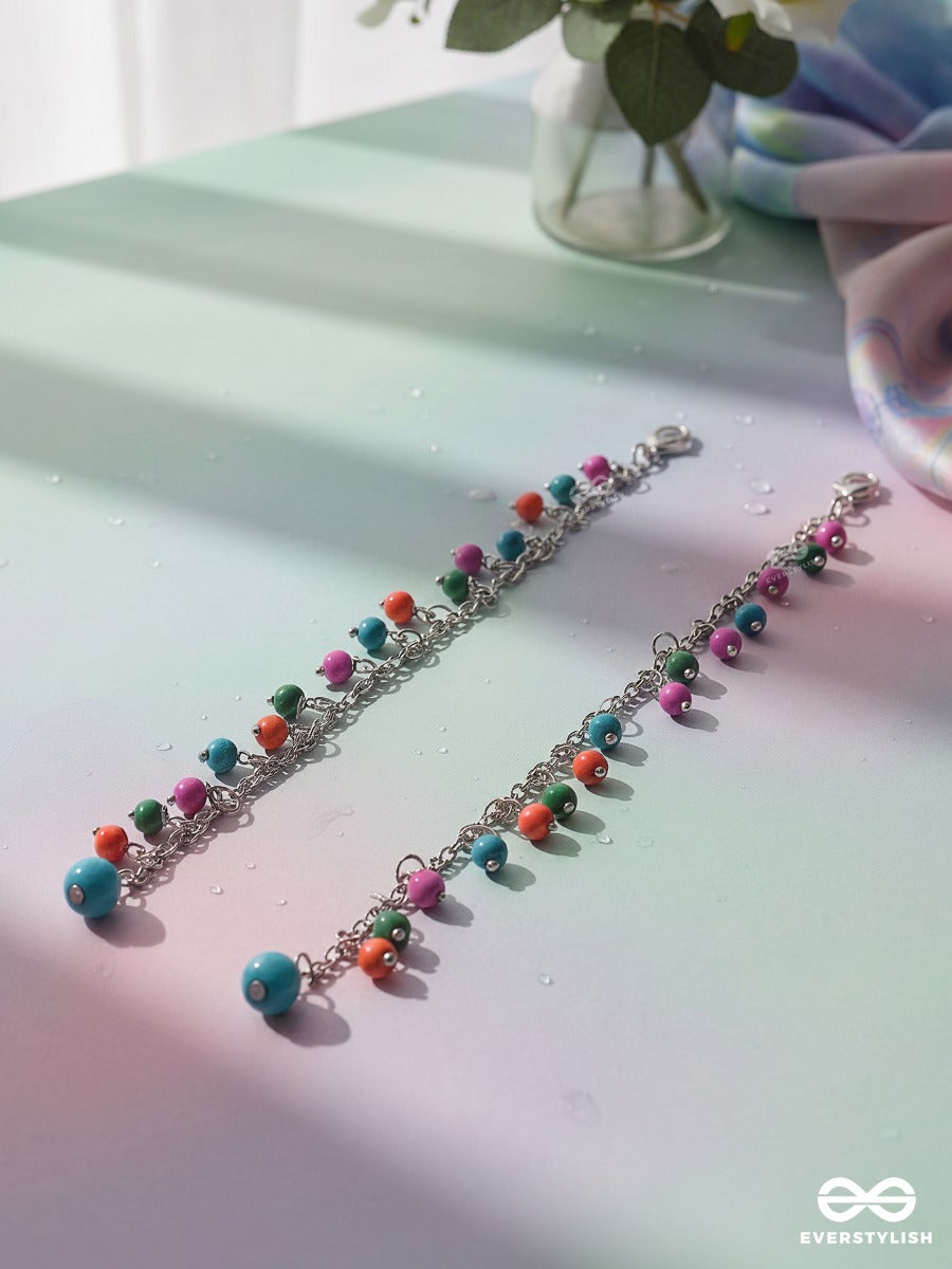 Pixie Confetti – Dainty Hair Clip Set Of 2 With Multicolour Beads And Silver Chains