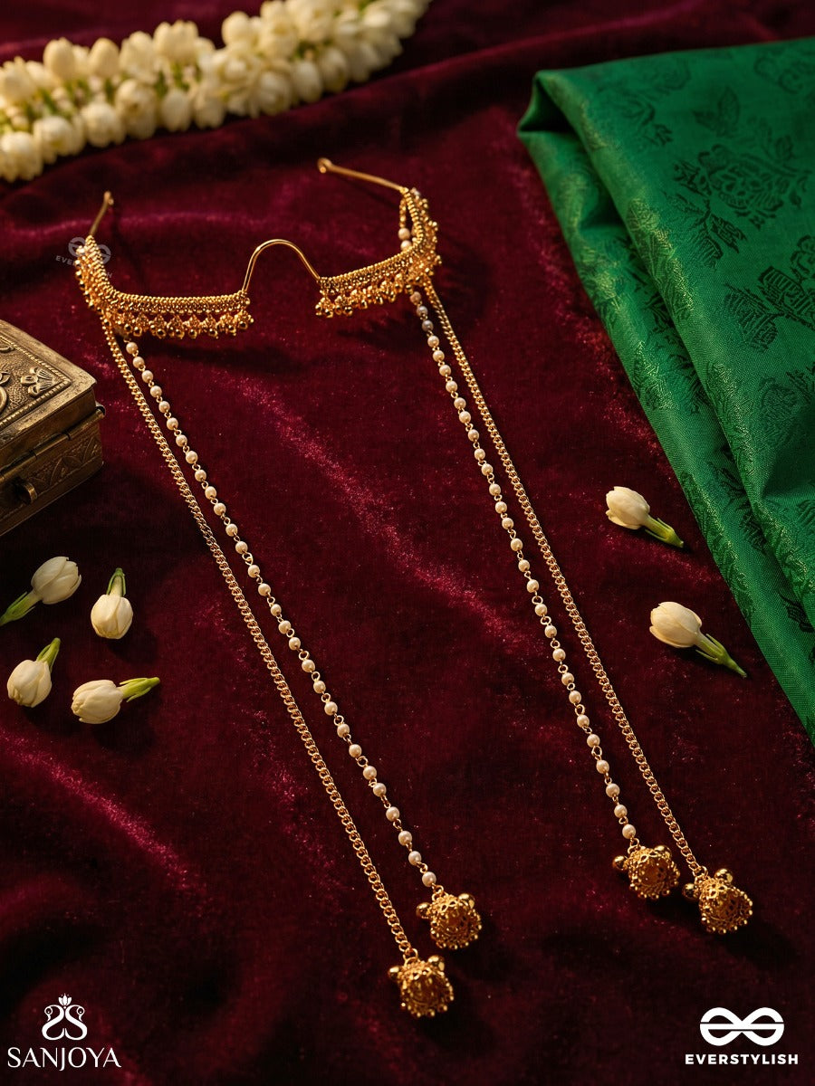 Sancharika – Graceful Wanderer – Elegant Face Let With Pearl Clusters, Layered Chains And Floral Accents