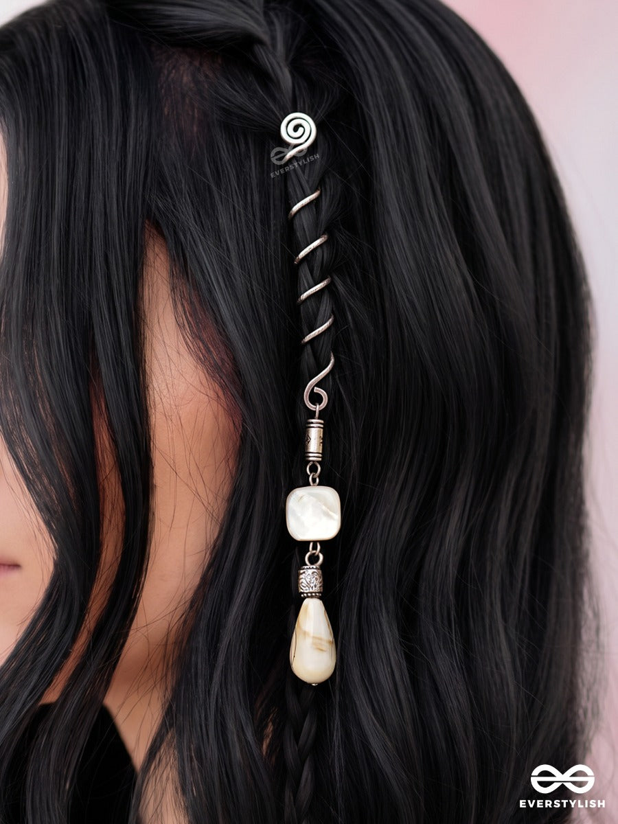 Amber Rain – Spiral Braidlet With Golden Teardrop Charm And Warm Crystal Accent