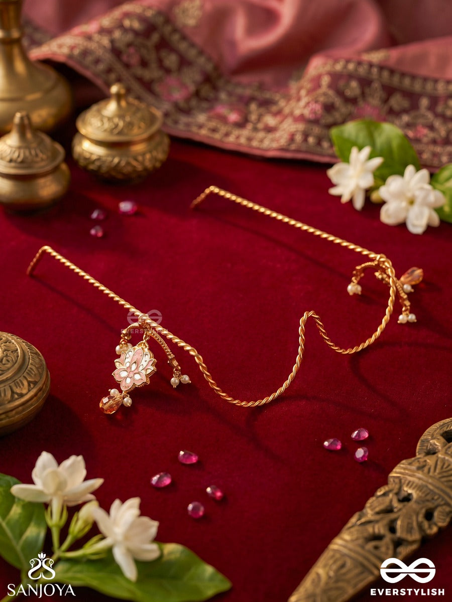 Kamodika – Bringer Of Joy – Delicate Face Let With Flowing Chains, Crystal Drops And Pearl Accents