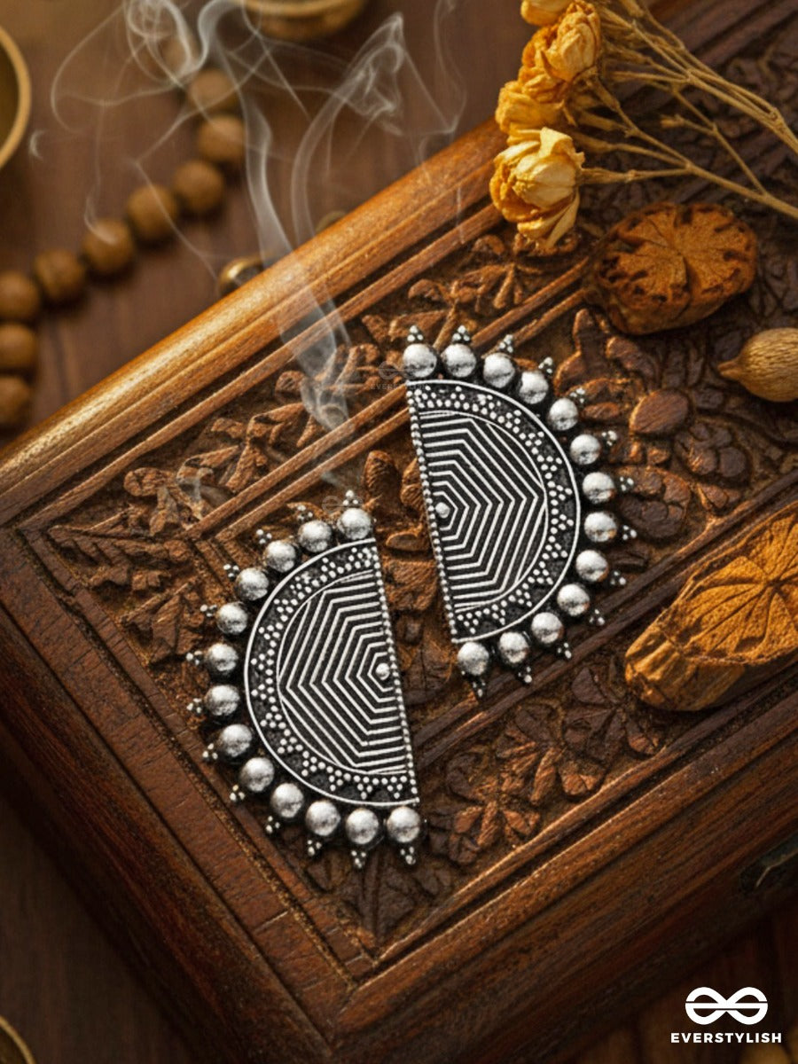 The Geometric Eclipsed Sun - Oxidised Boho Studs