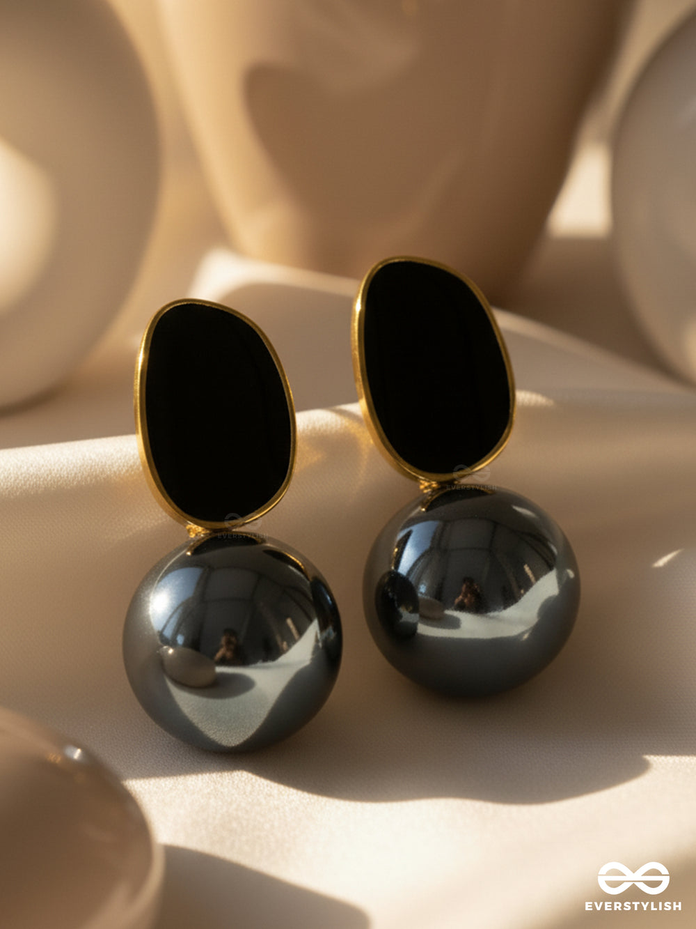 The Mesmerisingly Chic Statement Makers- Enamelled Pearl Earrings (Gun-Metal Grey)