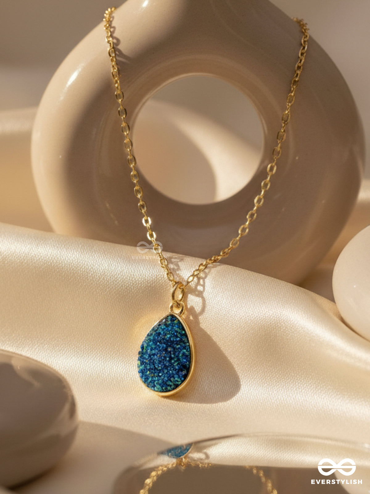 The Enticing Droplet - Embellished Golden Neckpiece