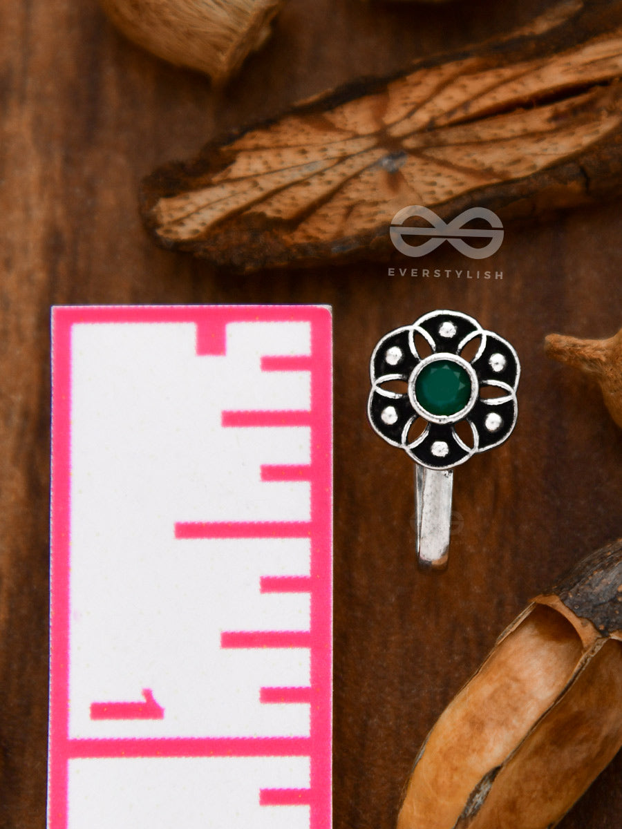 The Flower Of Ikigai- Oxidised Non-Pierced Nosering(Emerald Green)