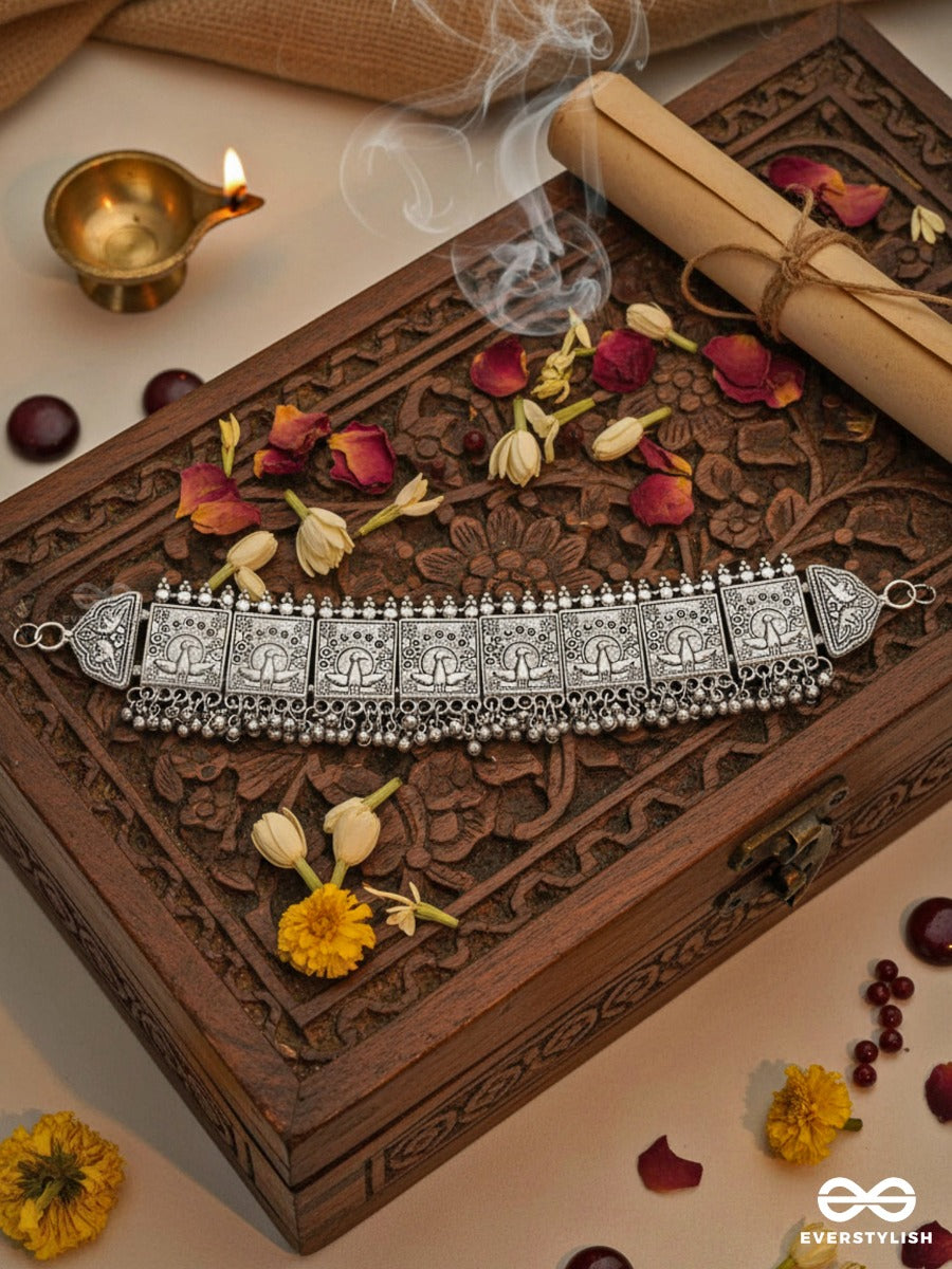 Spreading The Wings - Statement Boho Choker