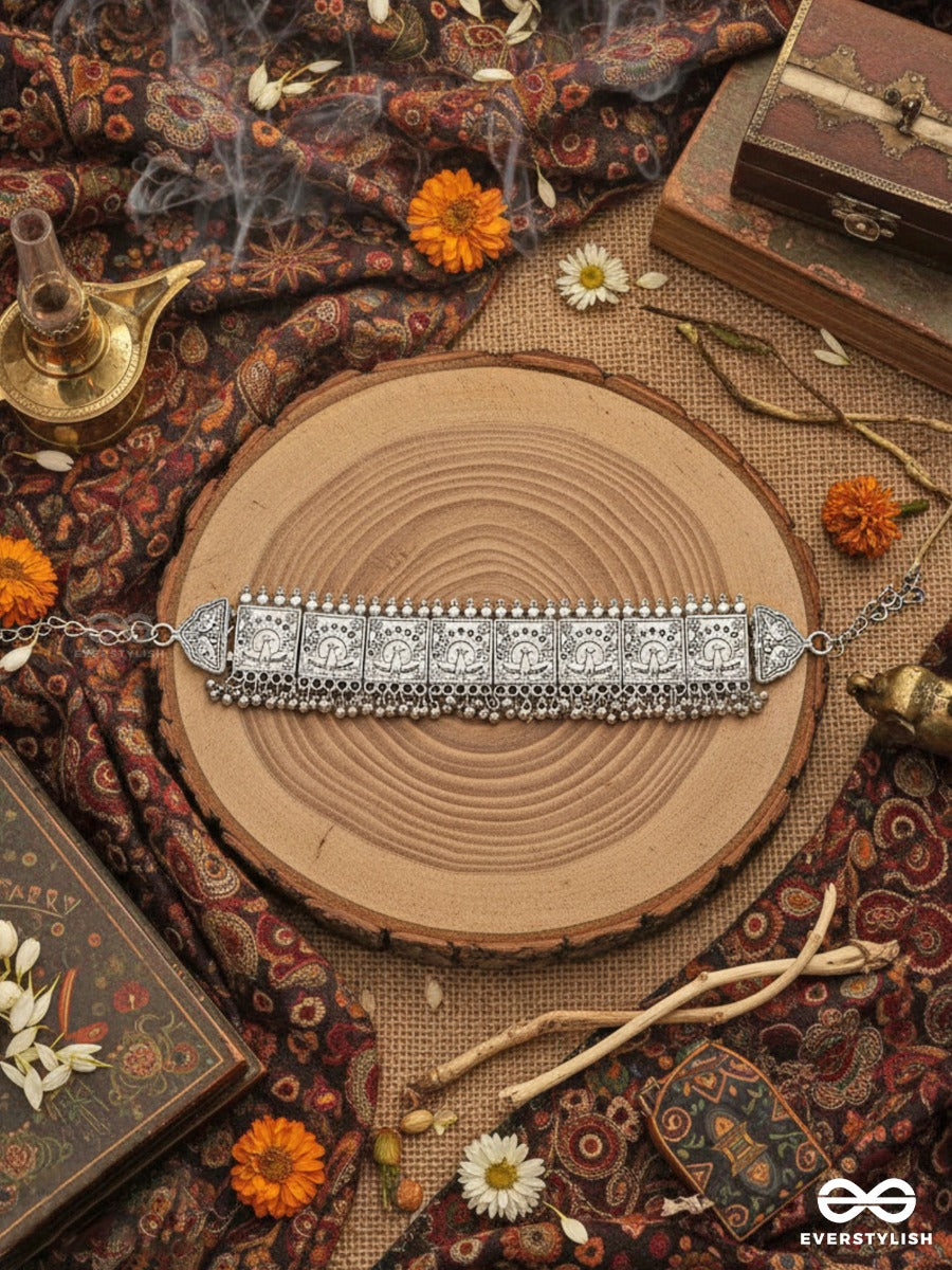 Spreading The Wings - Statement Boho Choker
