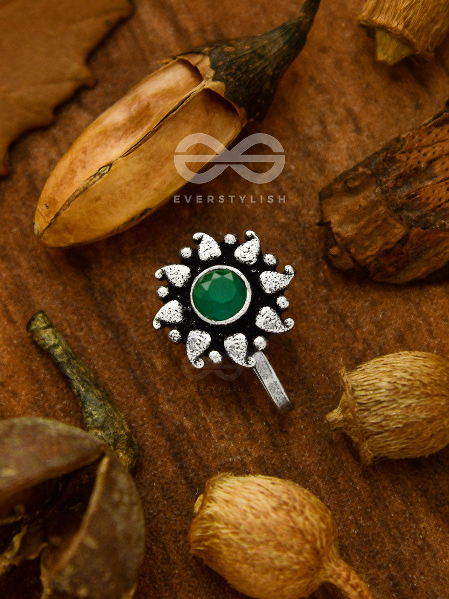 The Paisley Sun - Oxidized Non-Pierced Nose-Pin (Green)