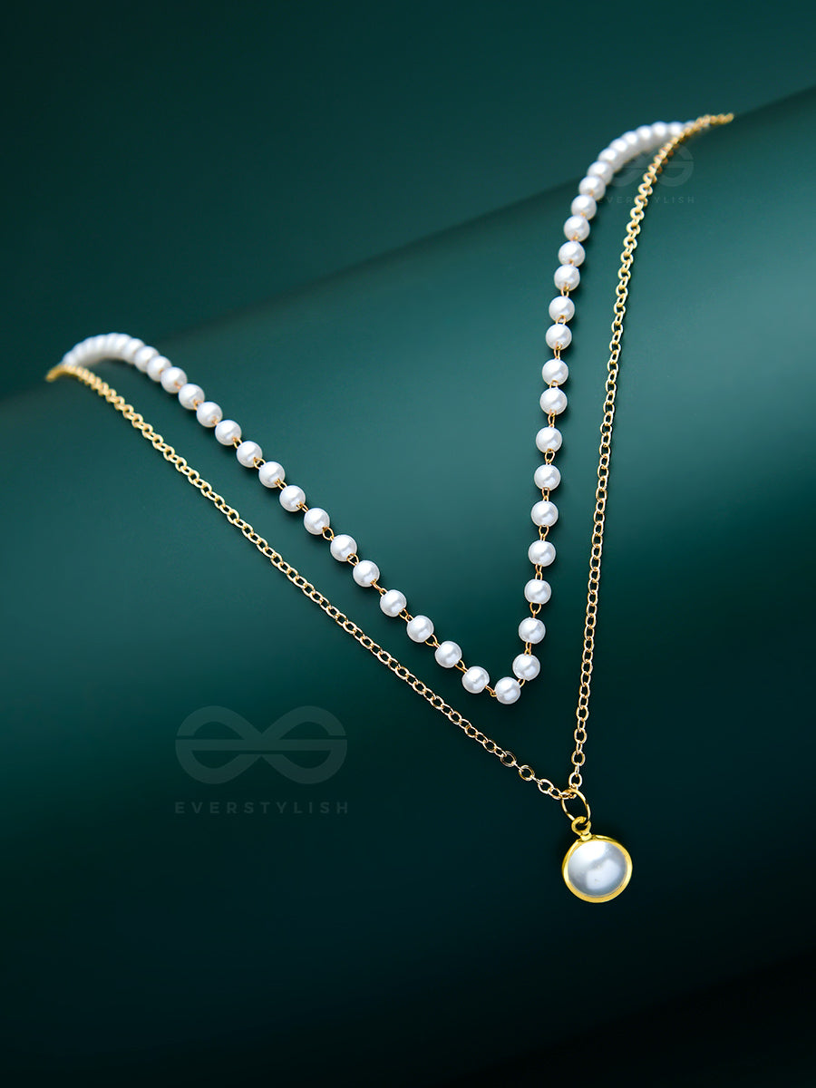 The Goddess Of Pearls - Statement Golden Neckpiece With Anti-Tarnish Coating