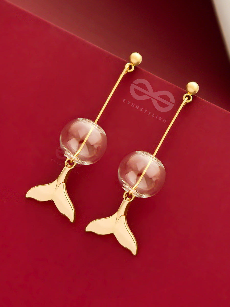Princess Of The Oceans - Golden Mermaid Tail Dangler Earrings