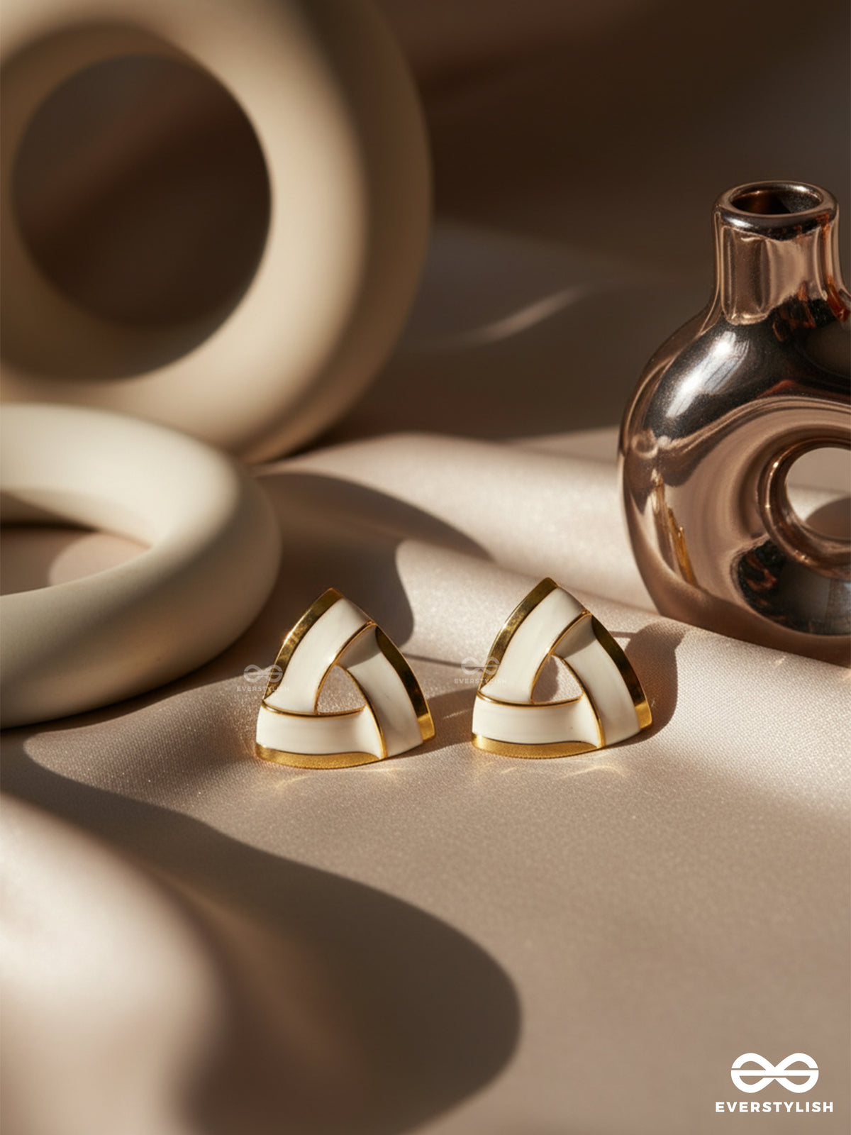 Miss Minimilist - Elegant Enamel Earrings
