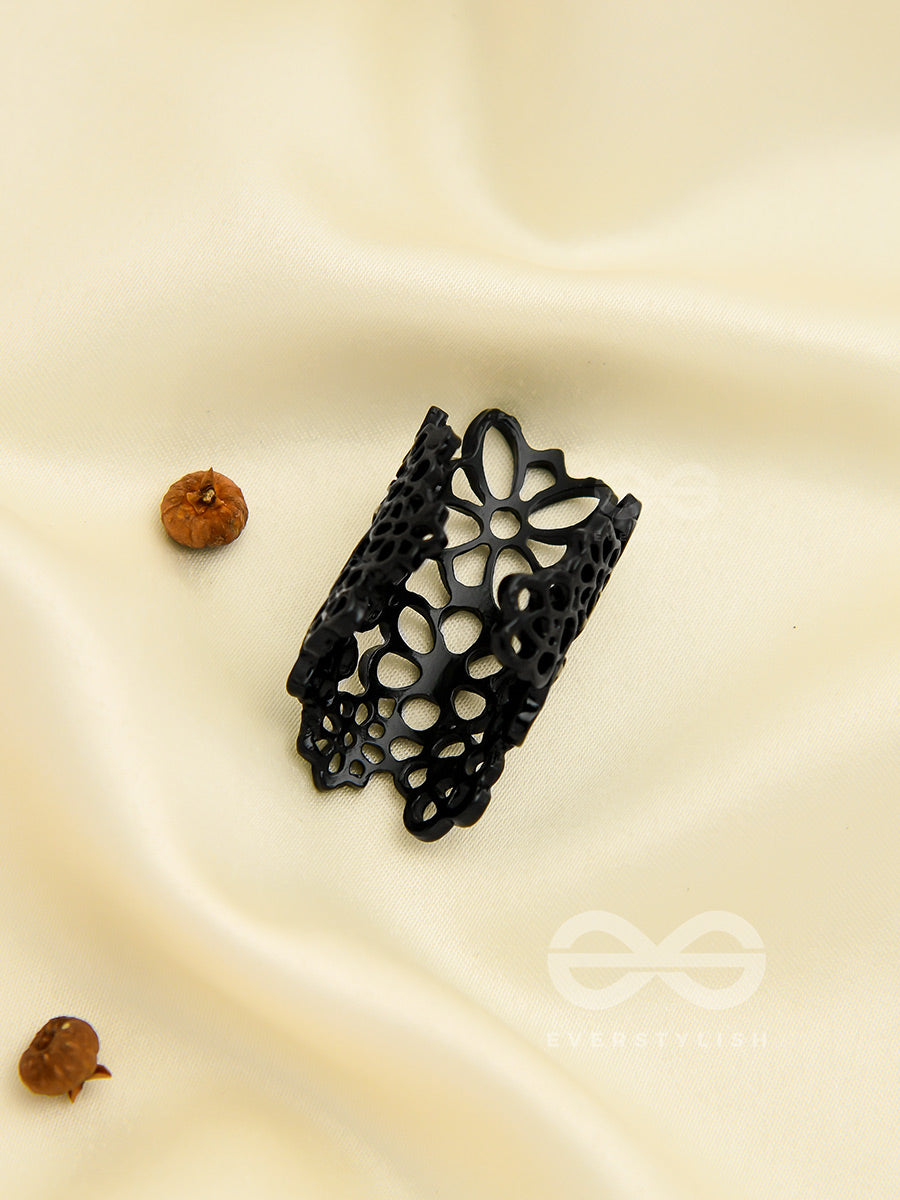 The Alluring Floral Adjustable Ring- Coal Black
