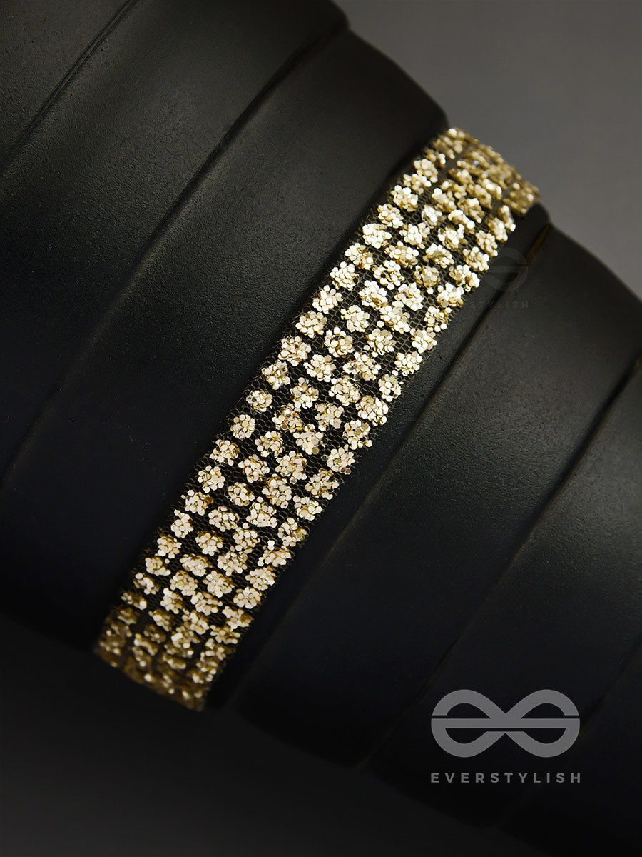 Shimmer On My Neck - Statement Golden Choker